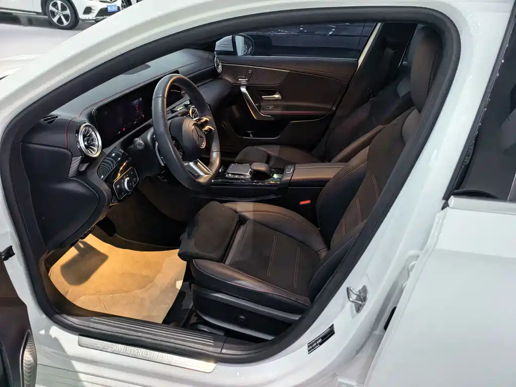 Mercedes-Benz A-Class 2024