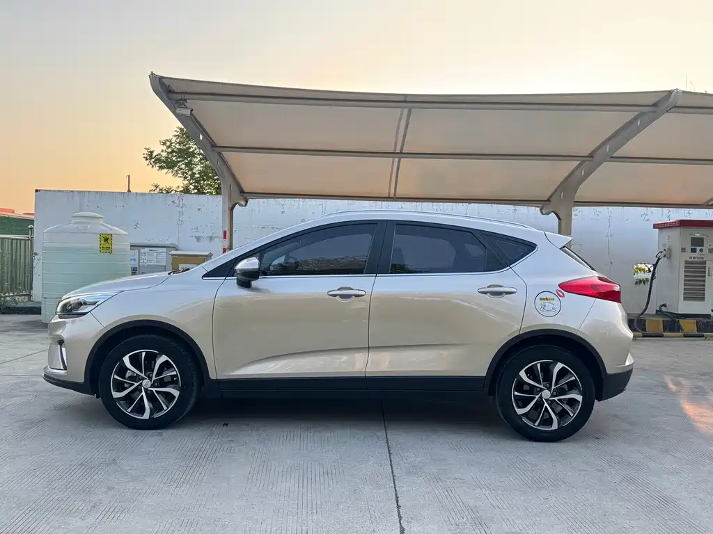 Geely Emgrand GS 2020 — фото 4