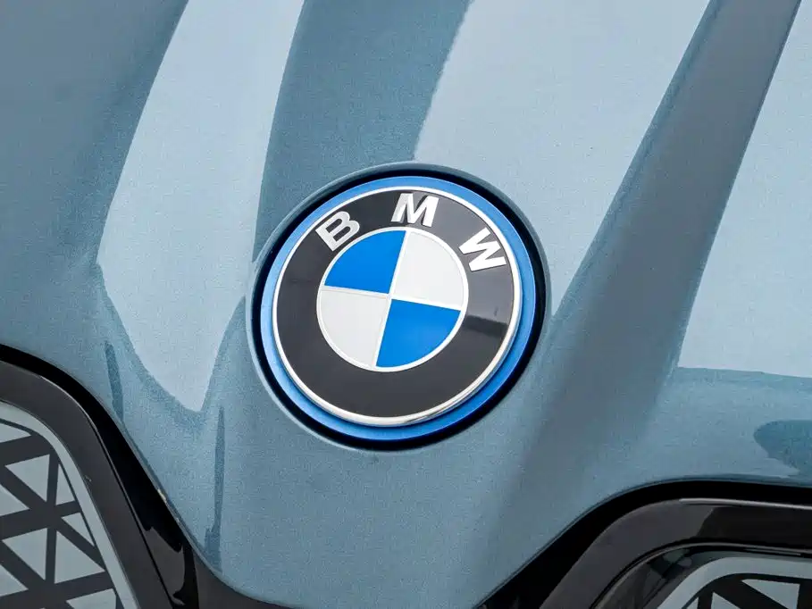 BMW iX 2024 — фото 11