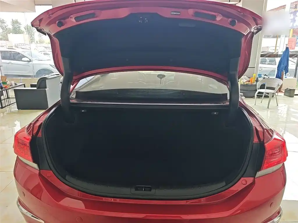 Honda Spirior 2015 — фото 19