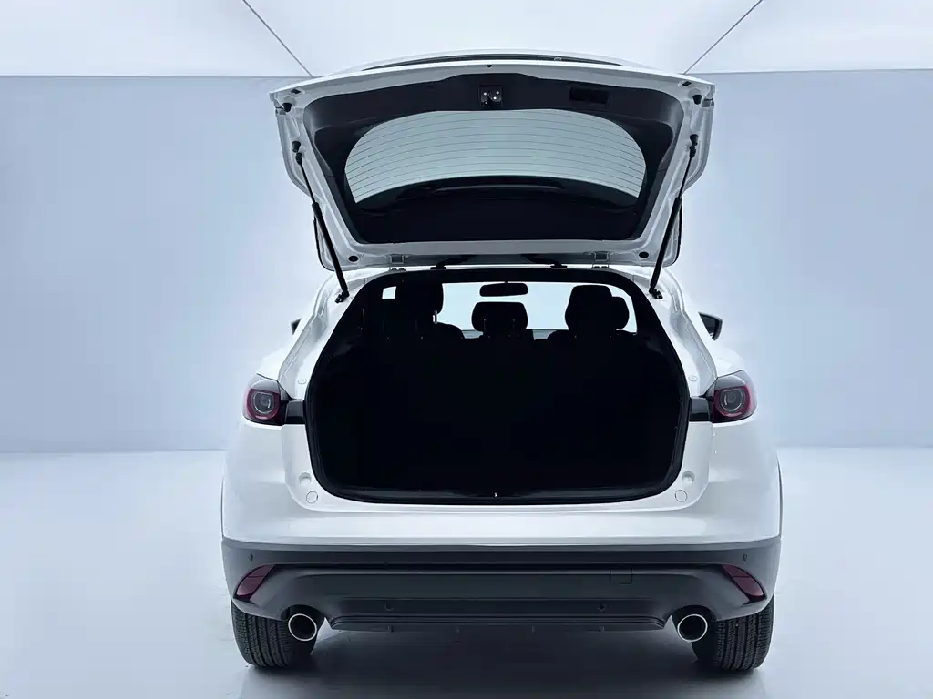 Mazda CX-4 2022 — фото 9