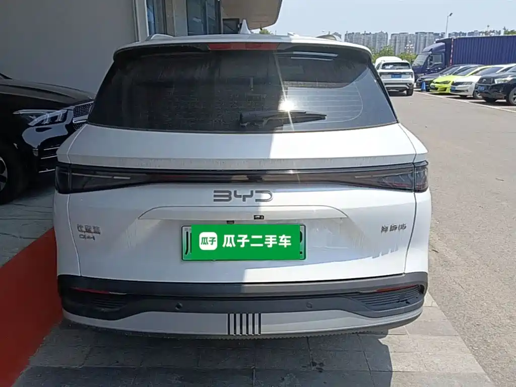 BYD Seal 05 DM-i 2024 — фото 6