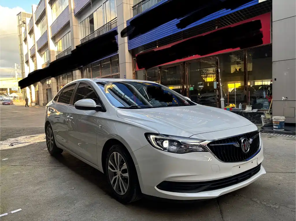 Buick Excelle 2021 — фото 3