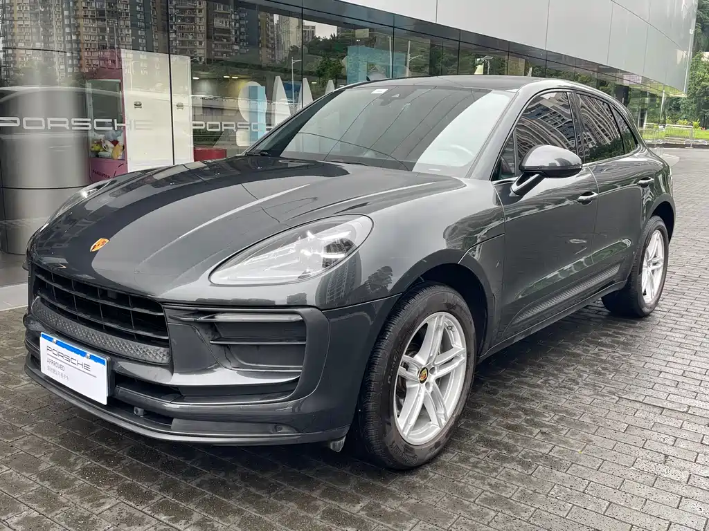Porsche Macan 2024 — фото 1
