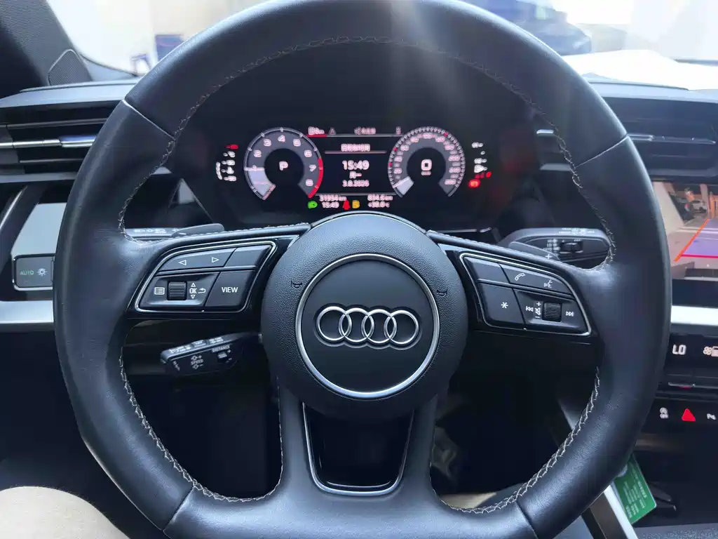 Audi A3 2023 — фото 15
