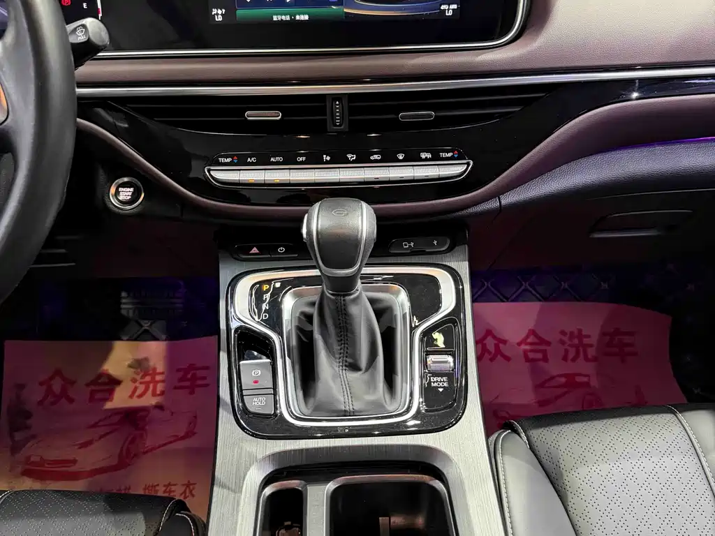 GAC Motor Trumpchi M6 2022 — фото 12