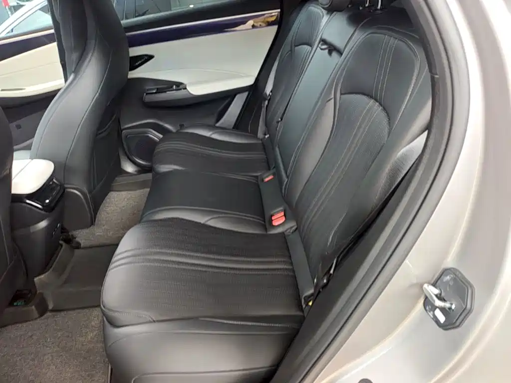 Geely Galaxy L7 2023 — фото 17