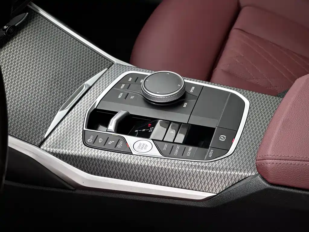 BMW 3 Series 2023 — фото 14