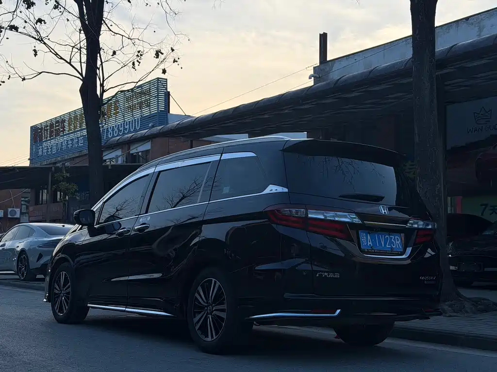 Honda Odyssey 2020 — фото 6