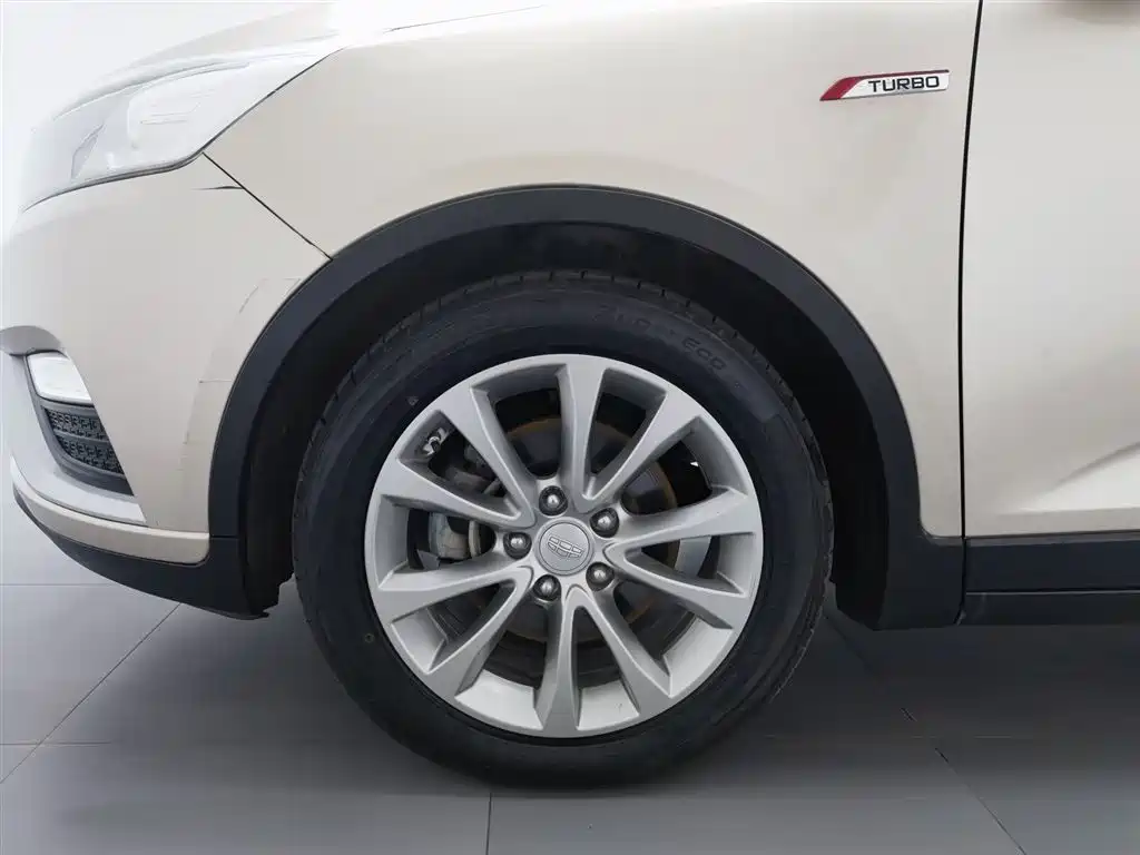 Geely Emgrand GS 2016 — фото 17