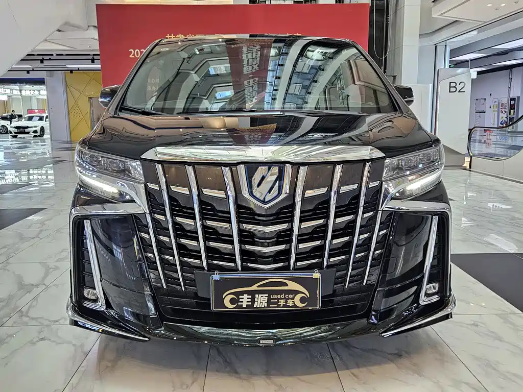 Toyota Alphard 2019 — фото 2