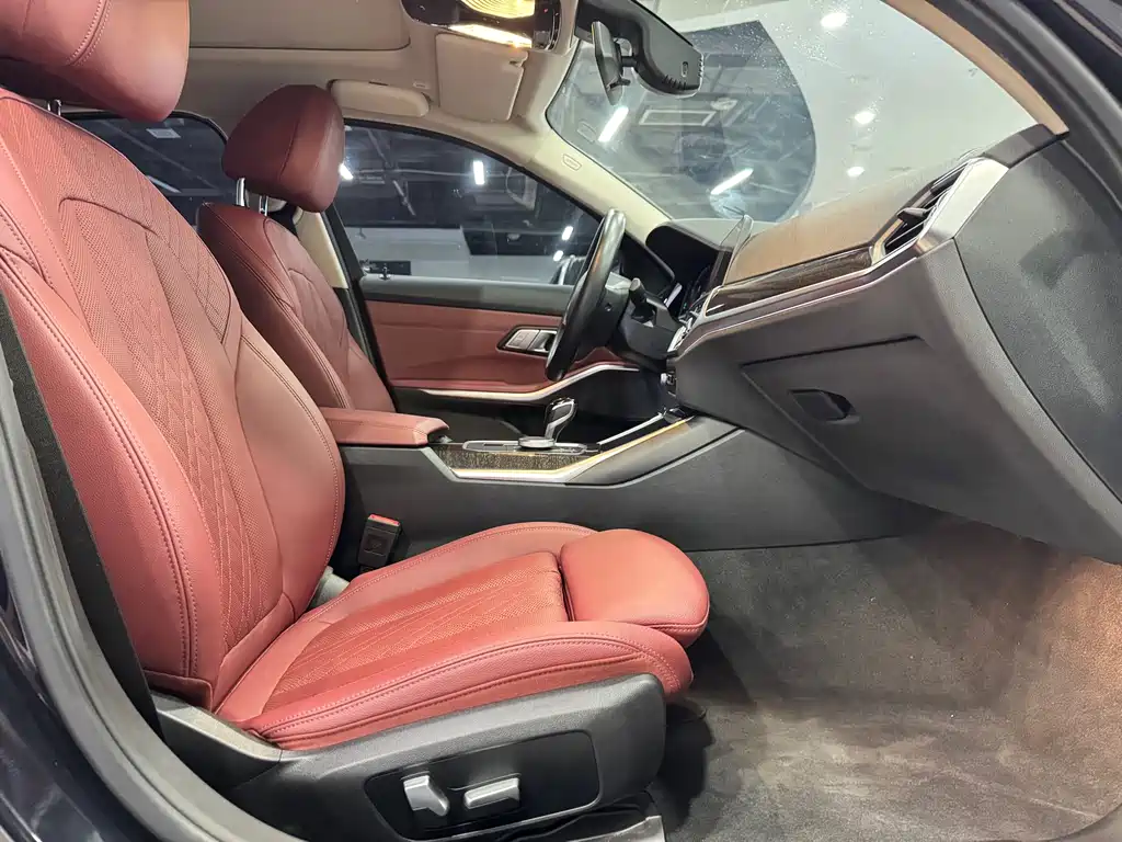 BMW 3 Series 2022 — фото 12