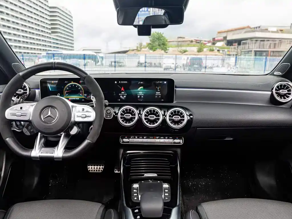 Mercedes-Benz A-Class AMG 2020 — фото 7