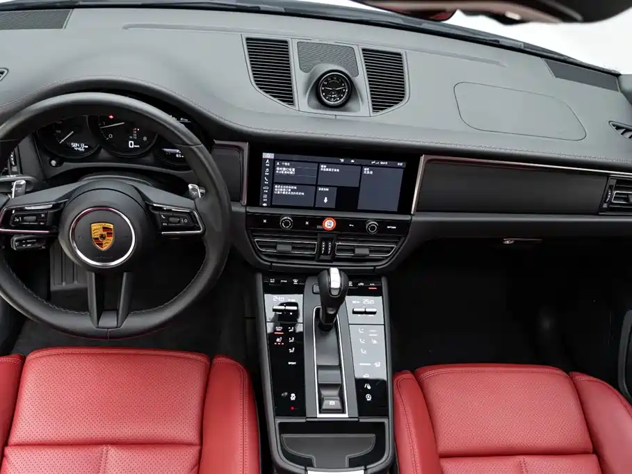 Porsche Macan 2022 — фото 11