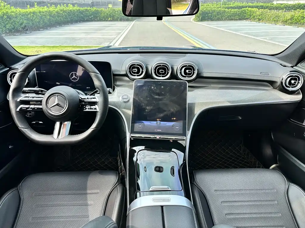 Mercedes-Benz C-Class 2022 — фото 12