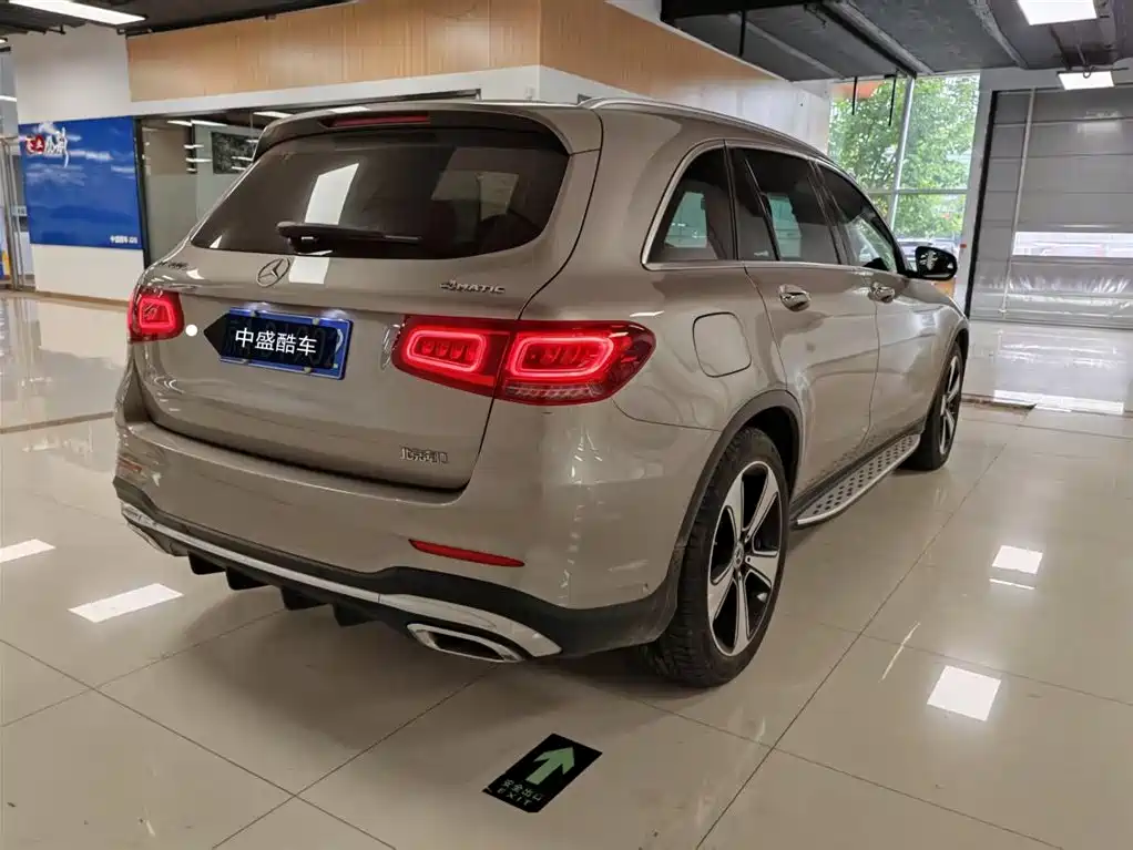 Mercedes-Benz GLC 2020 — фото 2