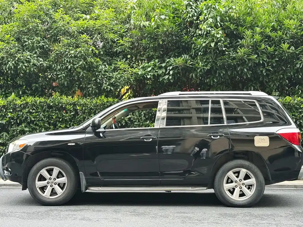Toyota Highlander 2012 — фото 7