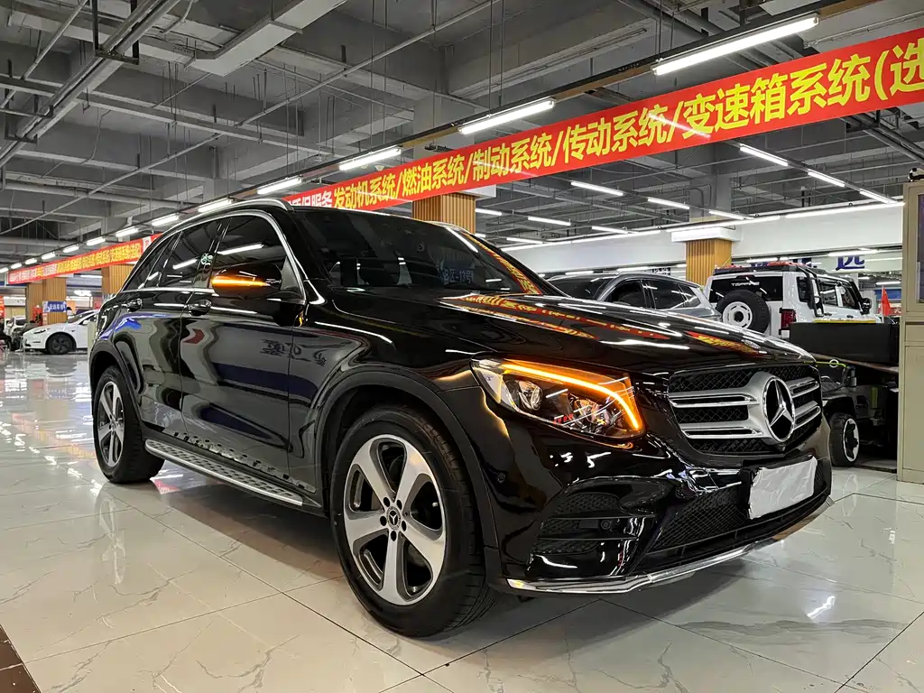 Mercedes-Benz GLC 2017 — фото 6