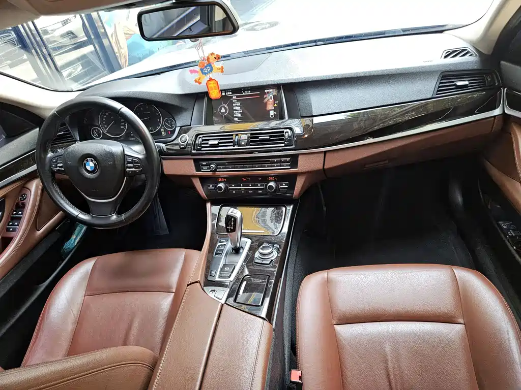 BMW 5 Series 2016