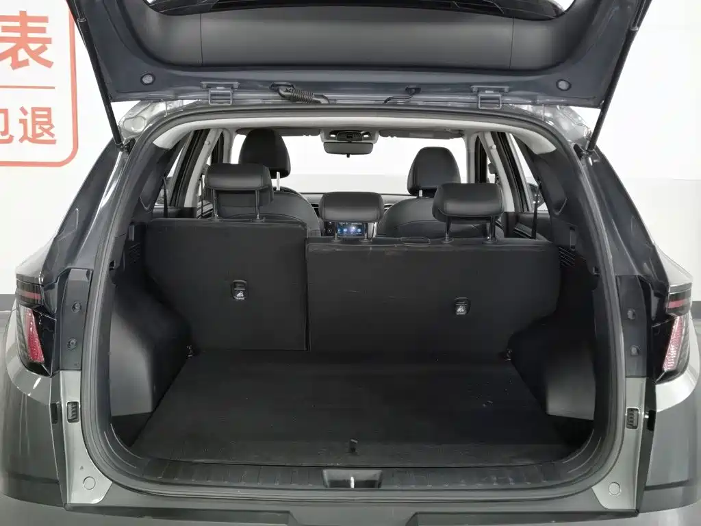 Hyundai Tucson 2021 — фото 16