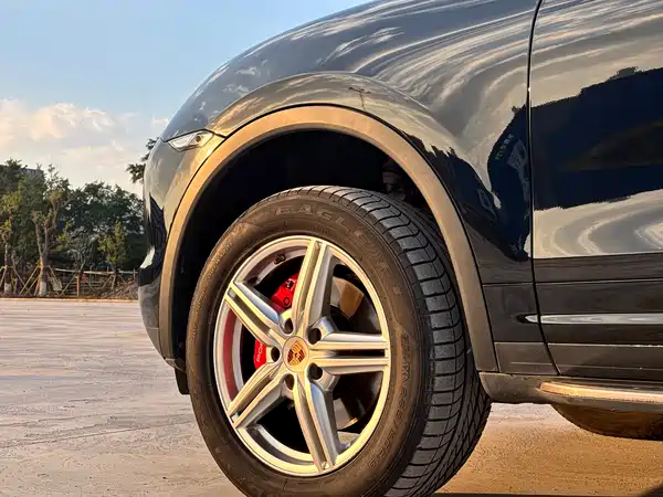 Porsche Cayenne 2011