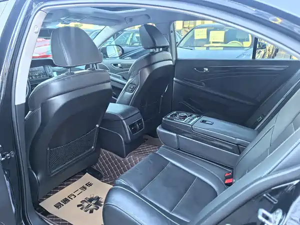 Hongqi H7 2018