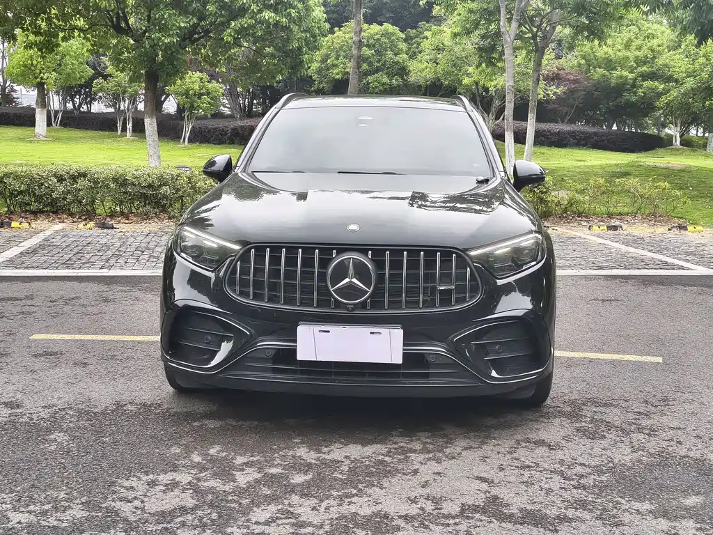 Mercedes-Benz GLC AMG 2024 — фото 2