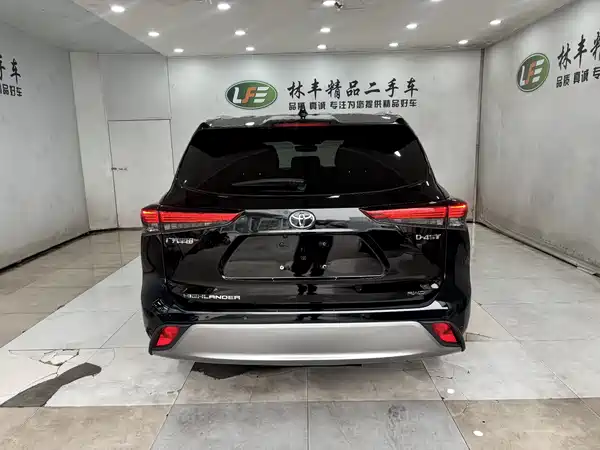 Toyota Highlander 2024