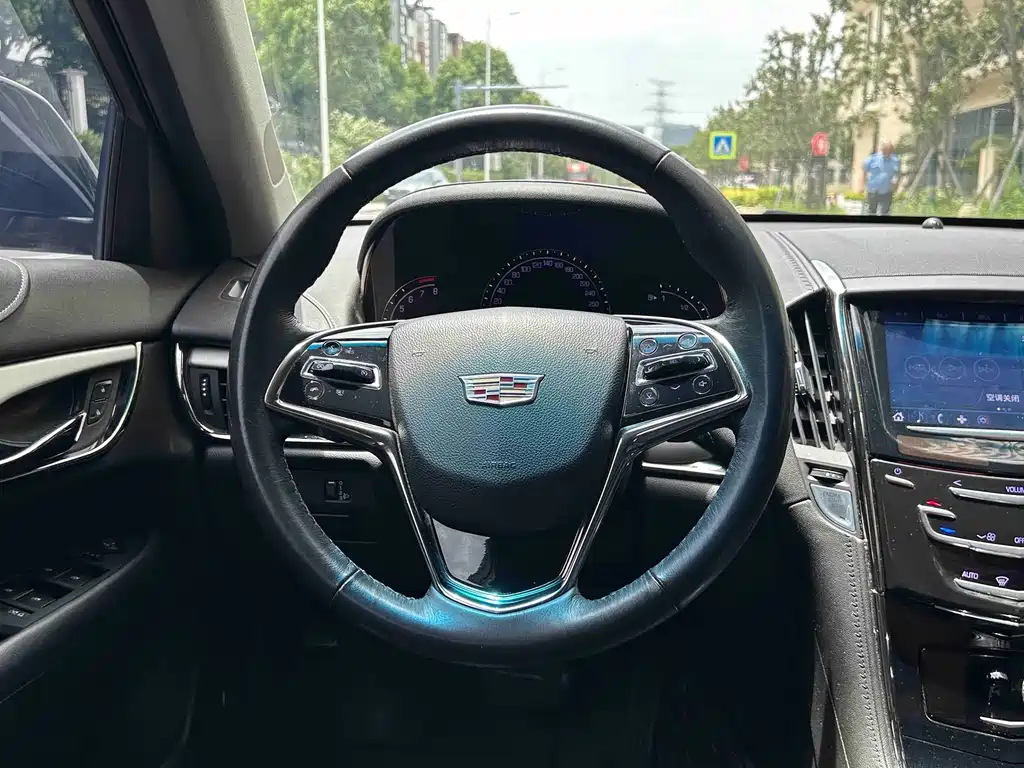 Cadillac ATS-L 2019 — фото 12
