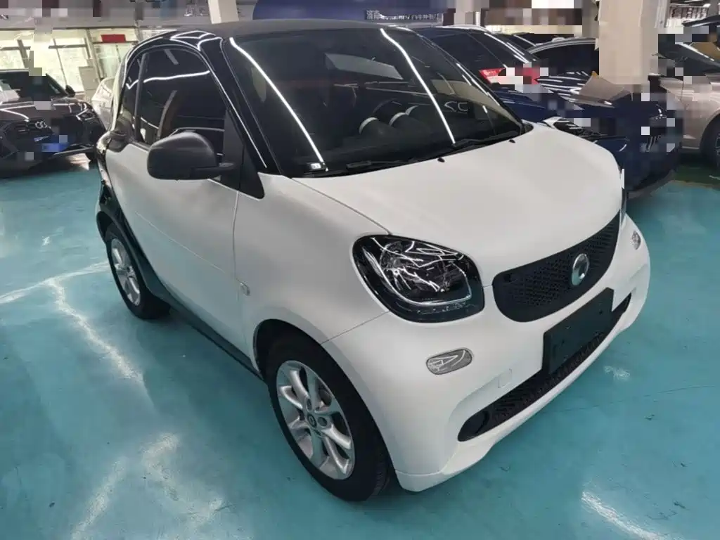 smart fortwo 2017 — фото 4