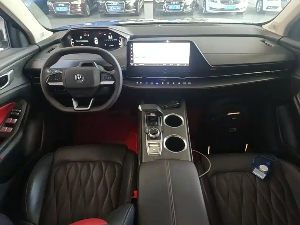 Changan CS55PLUS 2022 — фото 10