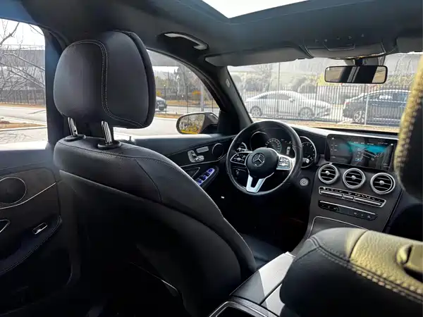 Mercedes-Benz GLC 2021