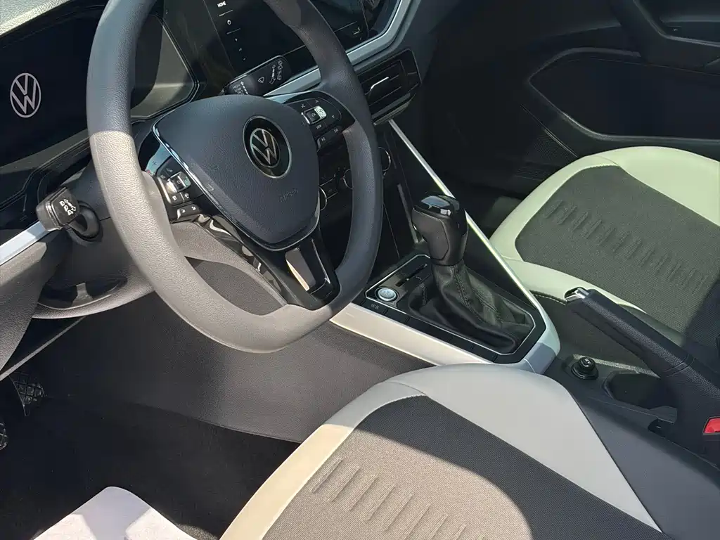 Volkswagen Polo 2023