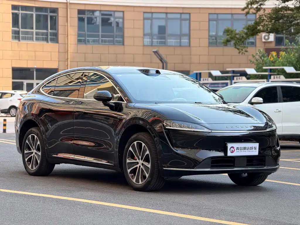Luxeed Zhijie R7 2024