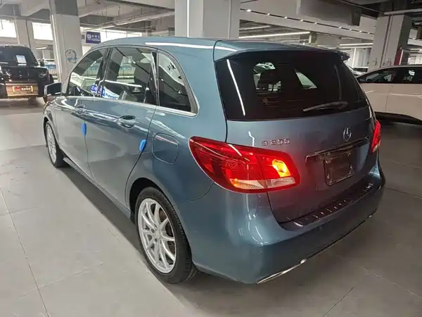 Mercedes-Benz B-Class 2016