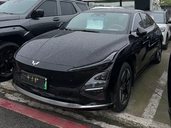 Wuling Starlight 2025