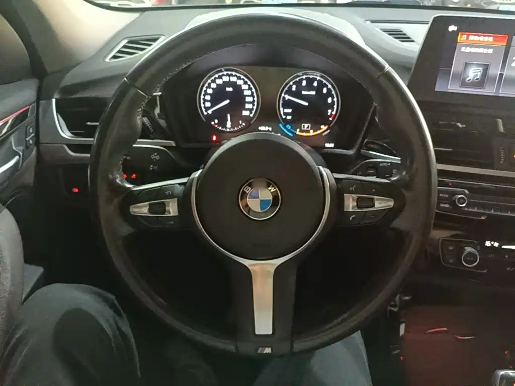 BMW X1 2020 — фото 11