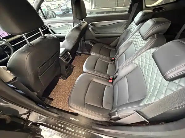 Geely Haoyue L 2023