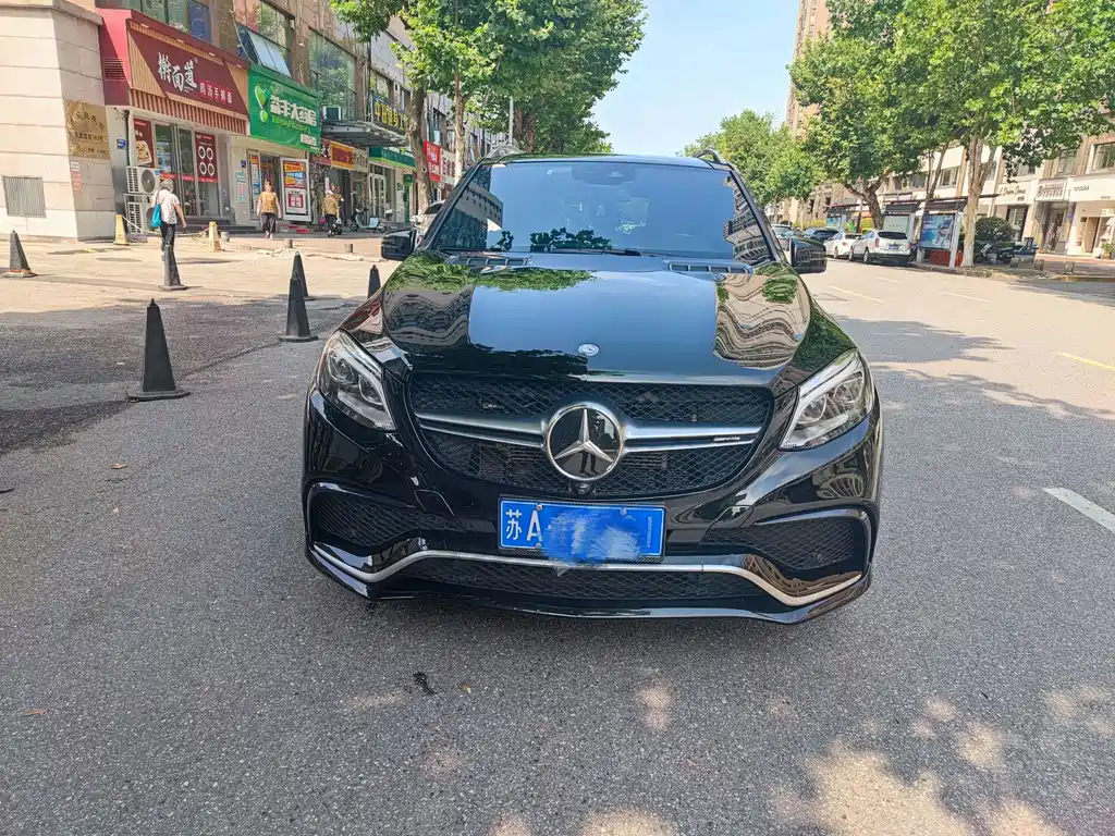 Mercedes-Benz GLE 2016