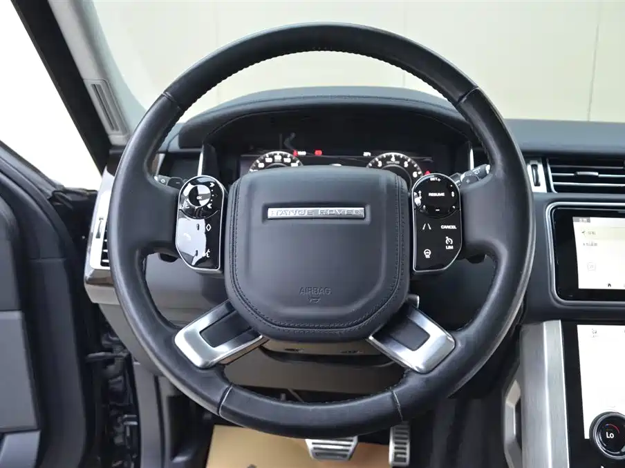 Land Rover Range Rover 2022 — фото 10