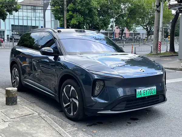 NIO ES6 2025
