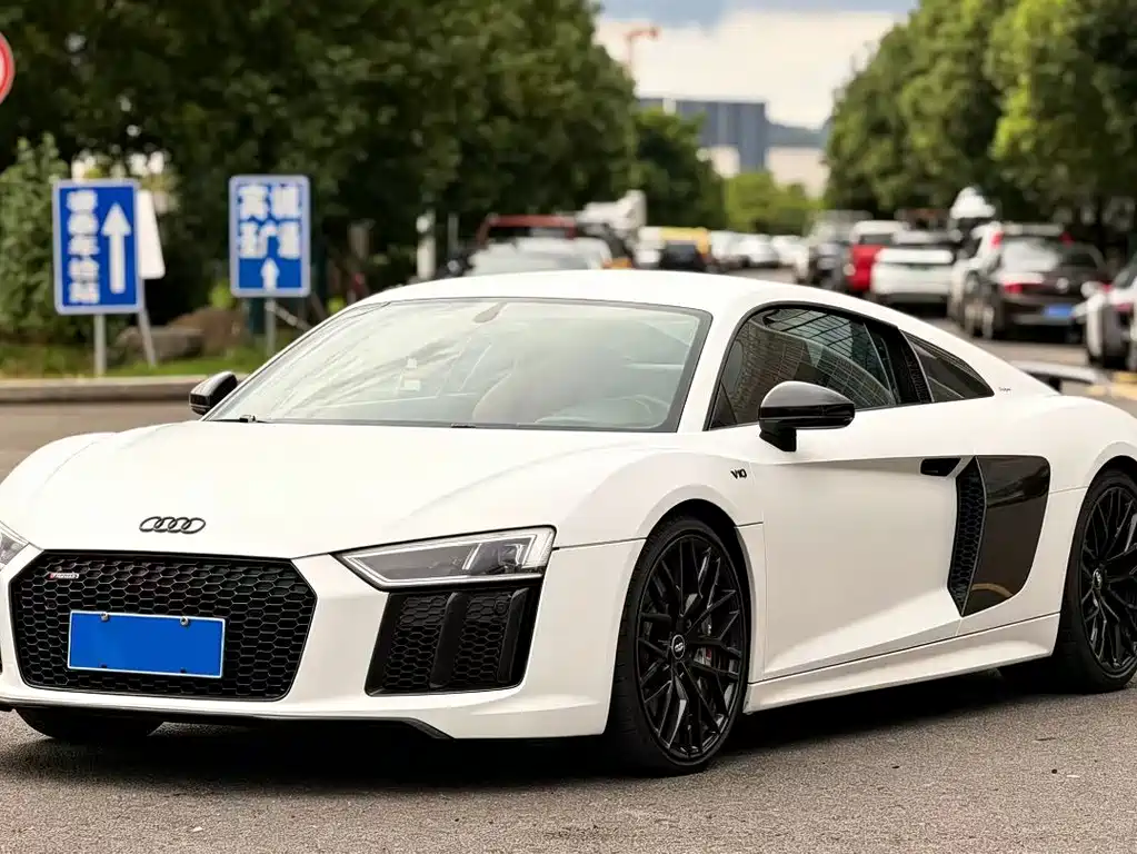 Audi R8 2018 — фото 2
