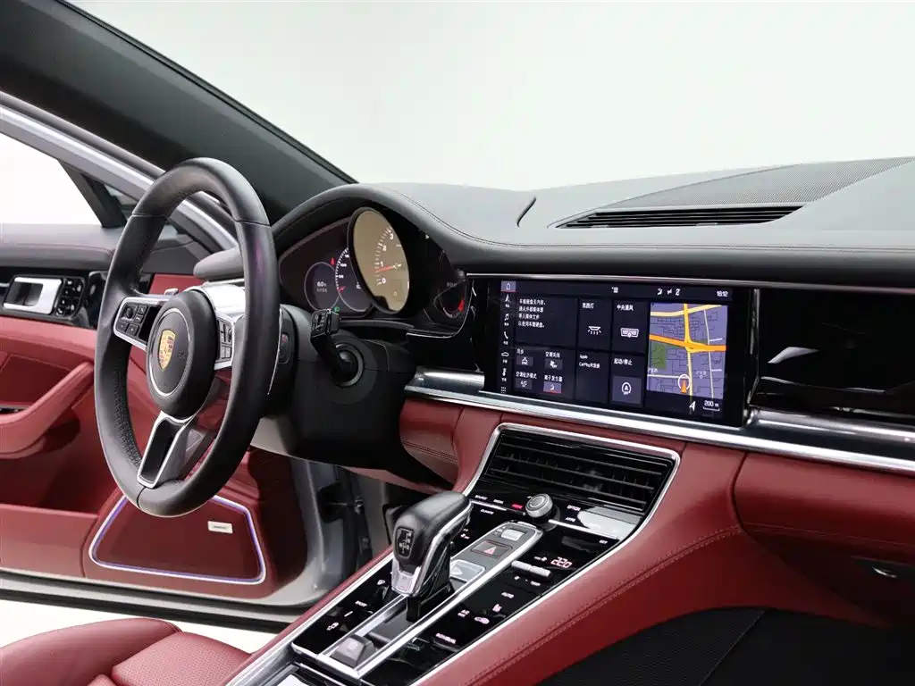 Porsche Panamera 2020 — фото 16