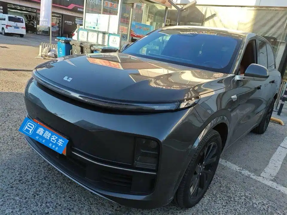 Li Auto Li L8 2023