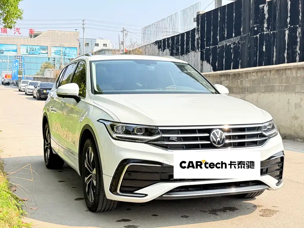 Volkswagen Tiguan L 2025 — фото 4