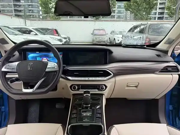 Bestune T77 2019