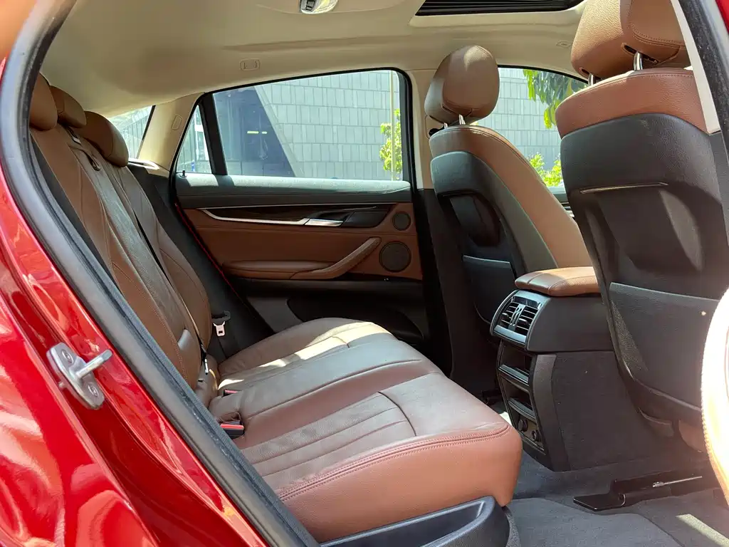 BMW X6 2015 — фото 13
