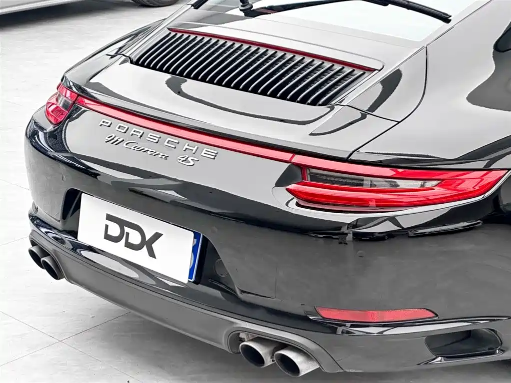 Porsche 911 2017 — фото 6