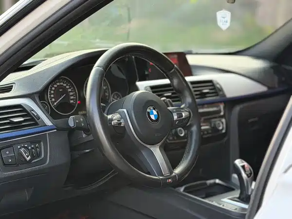BMW 3 Series 2018