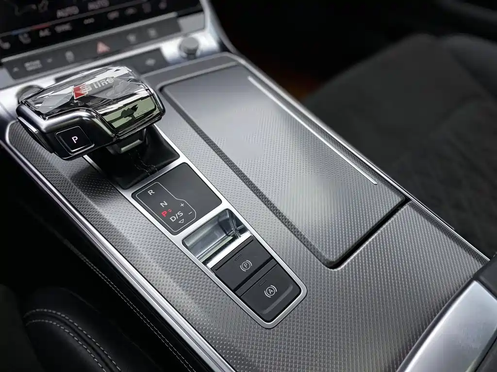 Audi A6L 2023 — фото 21